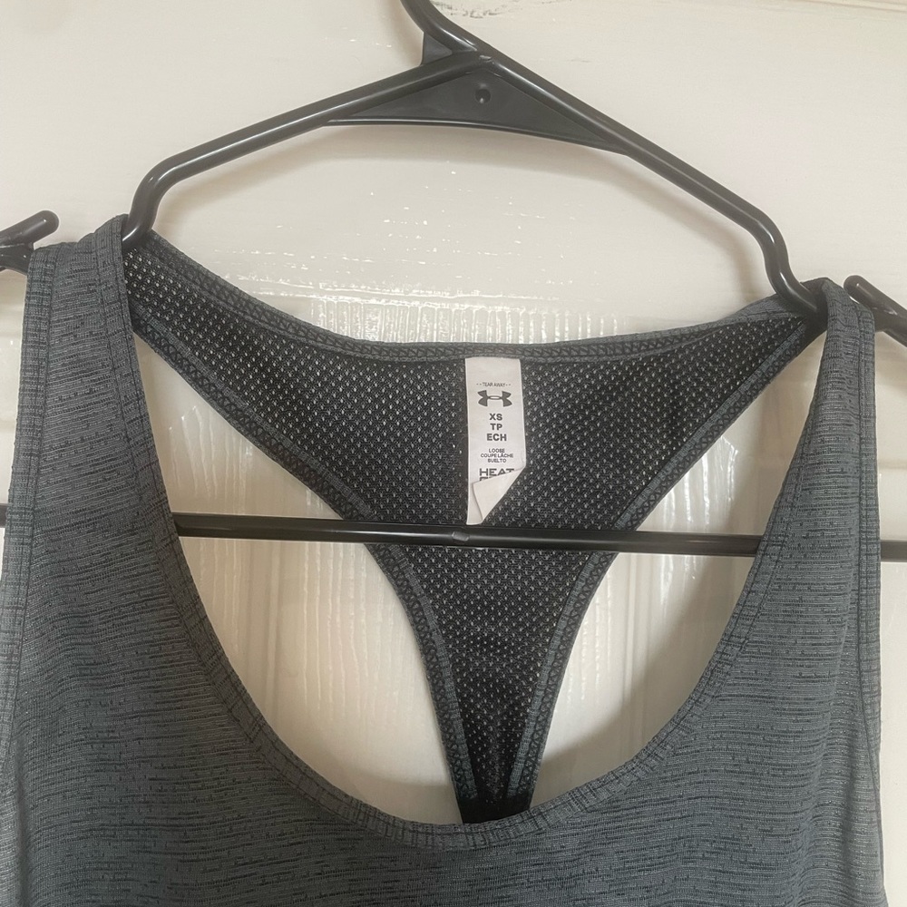 Under Armour Racerback Top - Picture 3 of 6